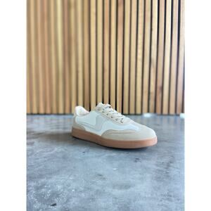 Cameron Sneaker